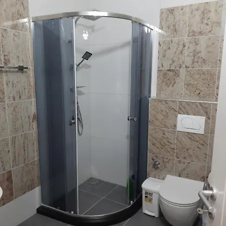 Fishta Q5, 21 Apartment